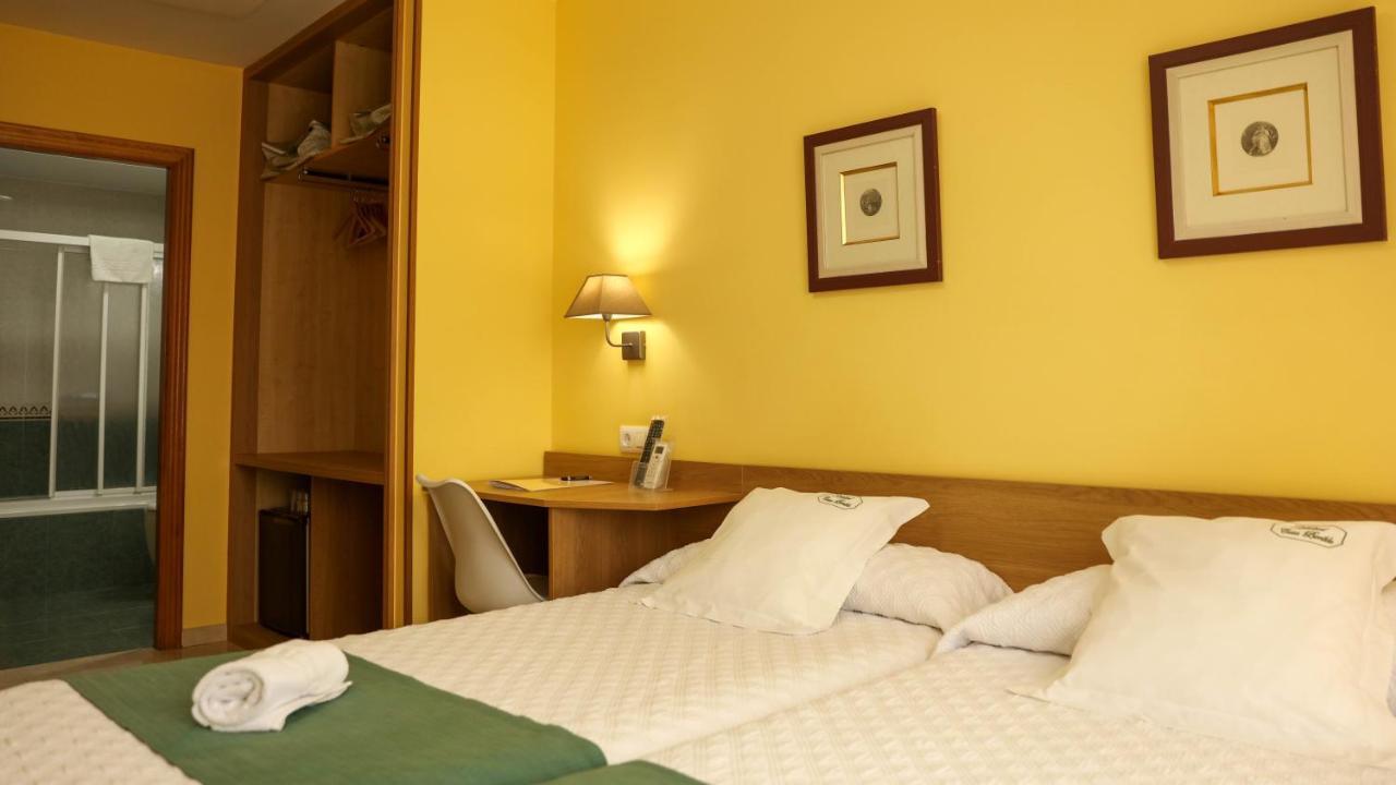 Hotel Casa Benilde Palas de Rei Eksteriør billede